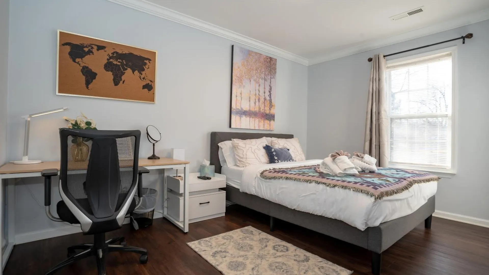 Сasa de vacaciones Villa Downtown Gem With Fenced Yard, Bbq Grill And Firepit Charlotte