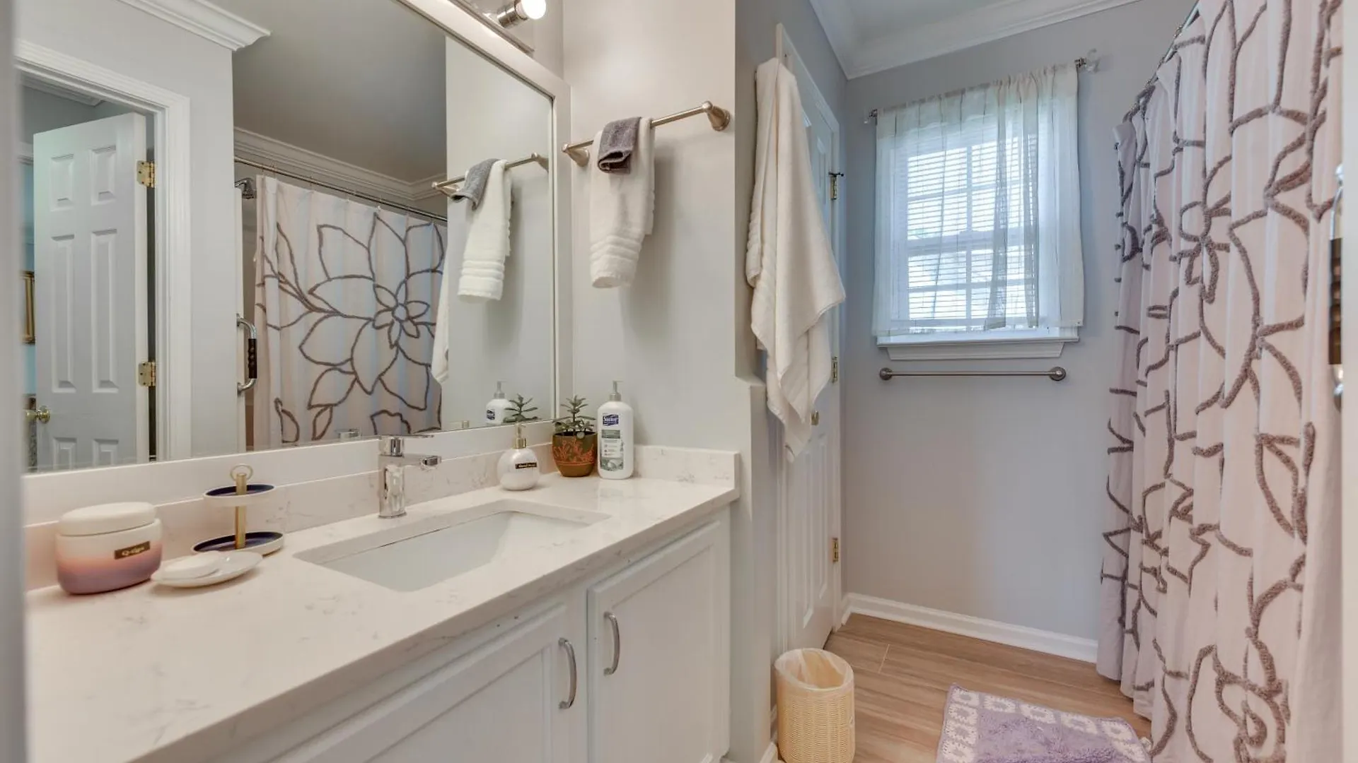 Villa Downtown Gem With Fenced Yard, Bbq Grill And Firepit Charlotte 0*,