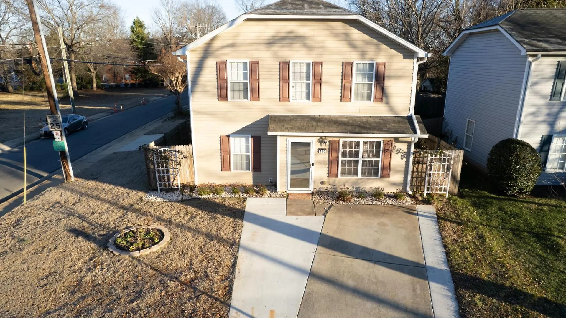 Villa Downtown Gem With Fenced Yard, Bbq Grill And Firepit Charlotte Сasa de vacaciones