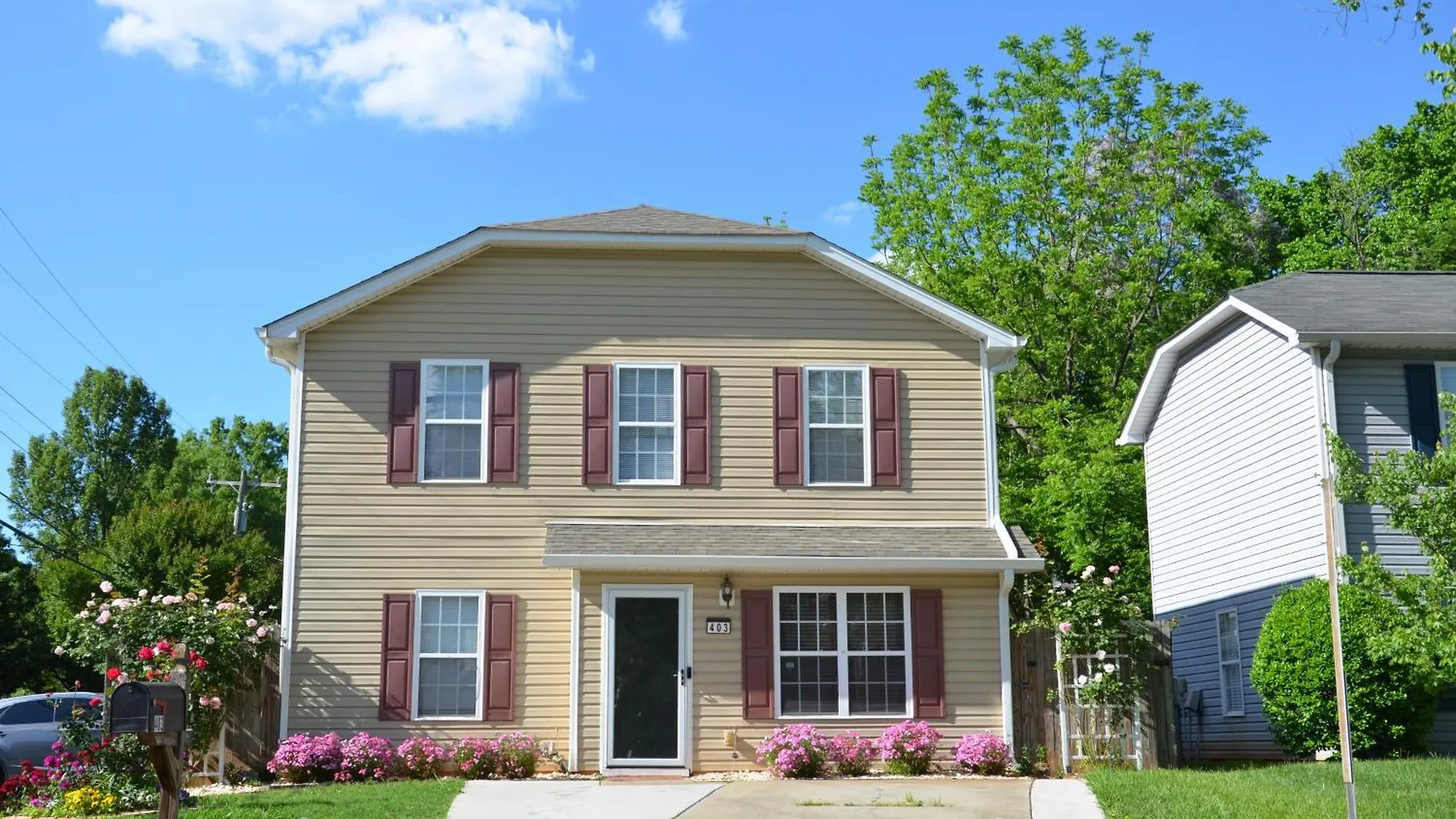 Willa Downtown Gem With Fenced Yard, Bbq Grill And Firepit Charlotte