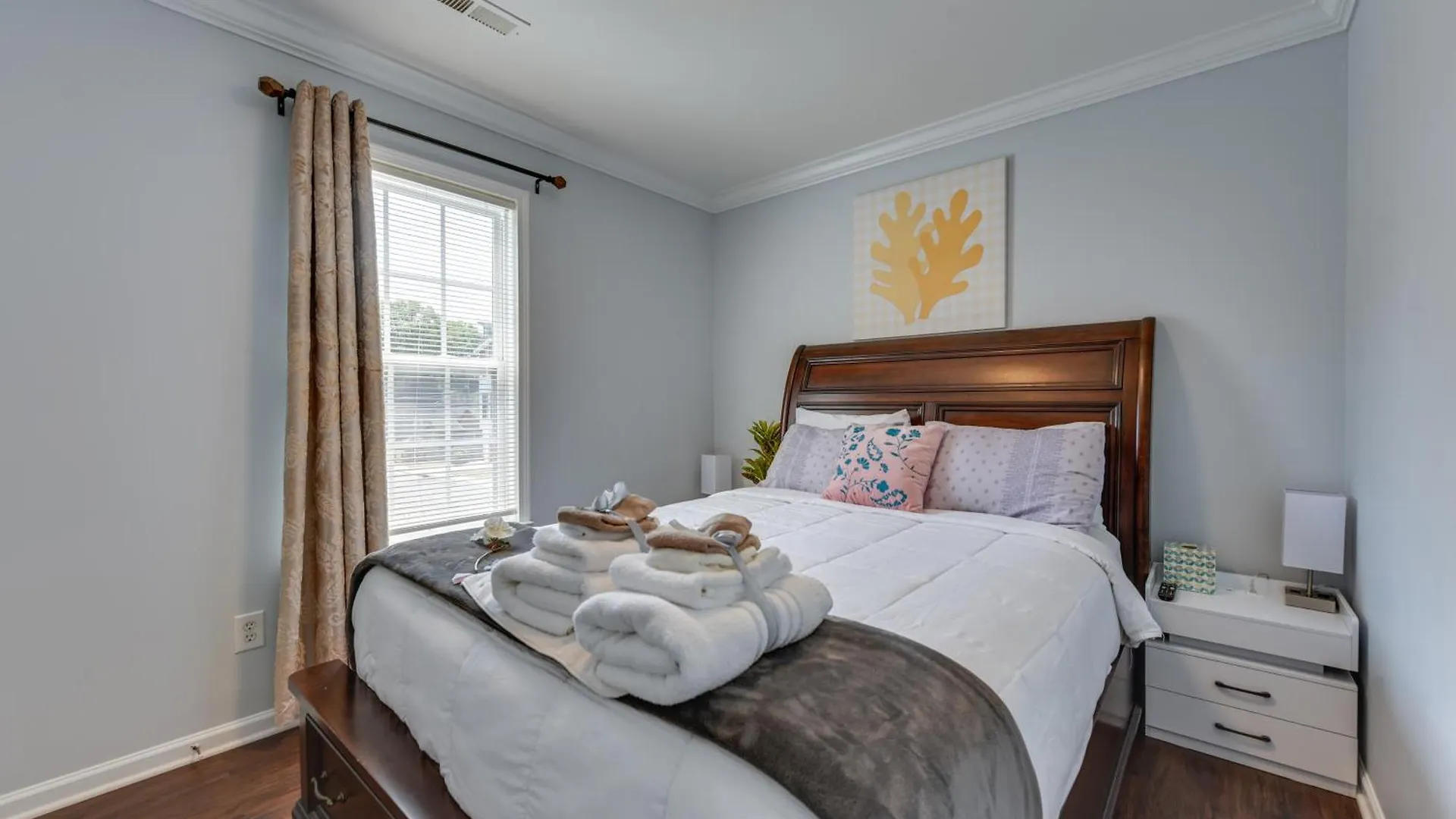 Willa Downtown Gem With Fenced Yard, Bbq Grill And Firepit Charlotte Dom wakacyjny